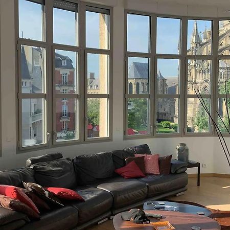 Loft Des Sacres - Vue Unique Sur La Cathedrale Apartman Reims Kültér fotó