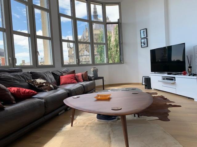 Loft Des Sacres - Vue Unique Sur La Cathedrale Apartman Reims Kültér fotó
