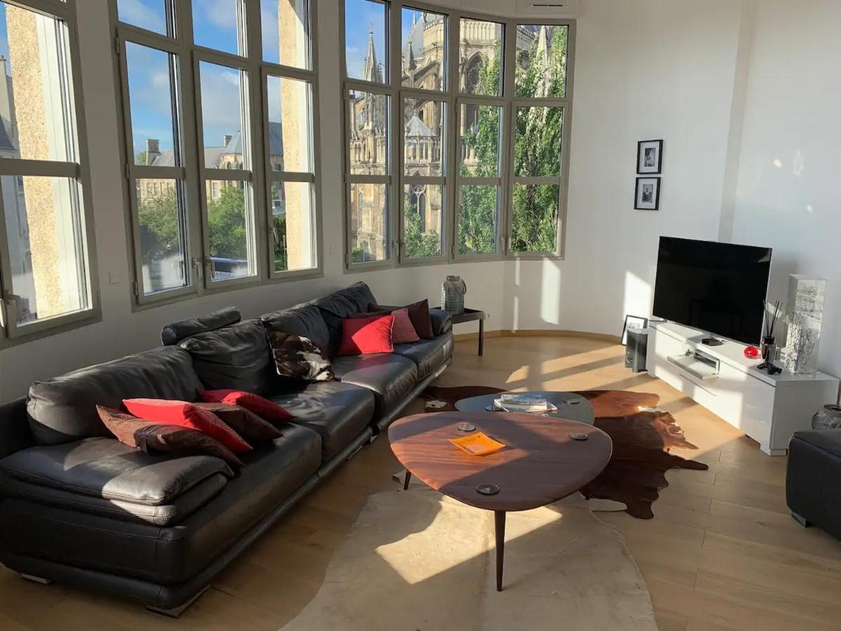Loft Des Sacres - Vue Unique Sur La Cathedrale Apartman Reims Kültér fotó